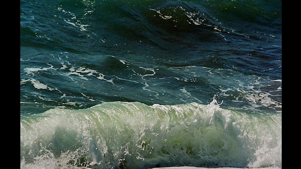 കോഴിക്കോട് തീരത്തെ ആശങ്കയുടെ മുള്‍മുനയില്‍ നിര്‍ത്തിയ രാത്രി