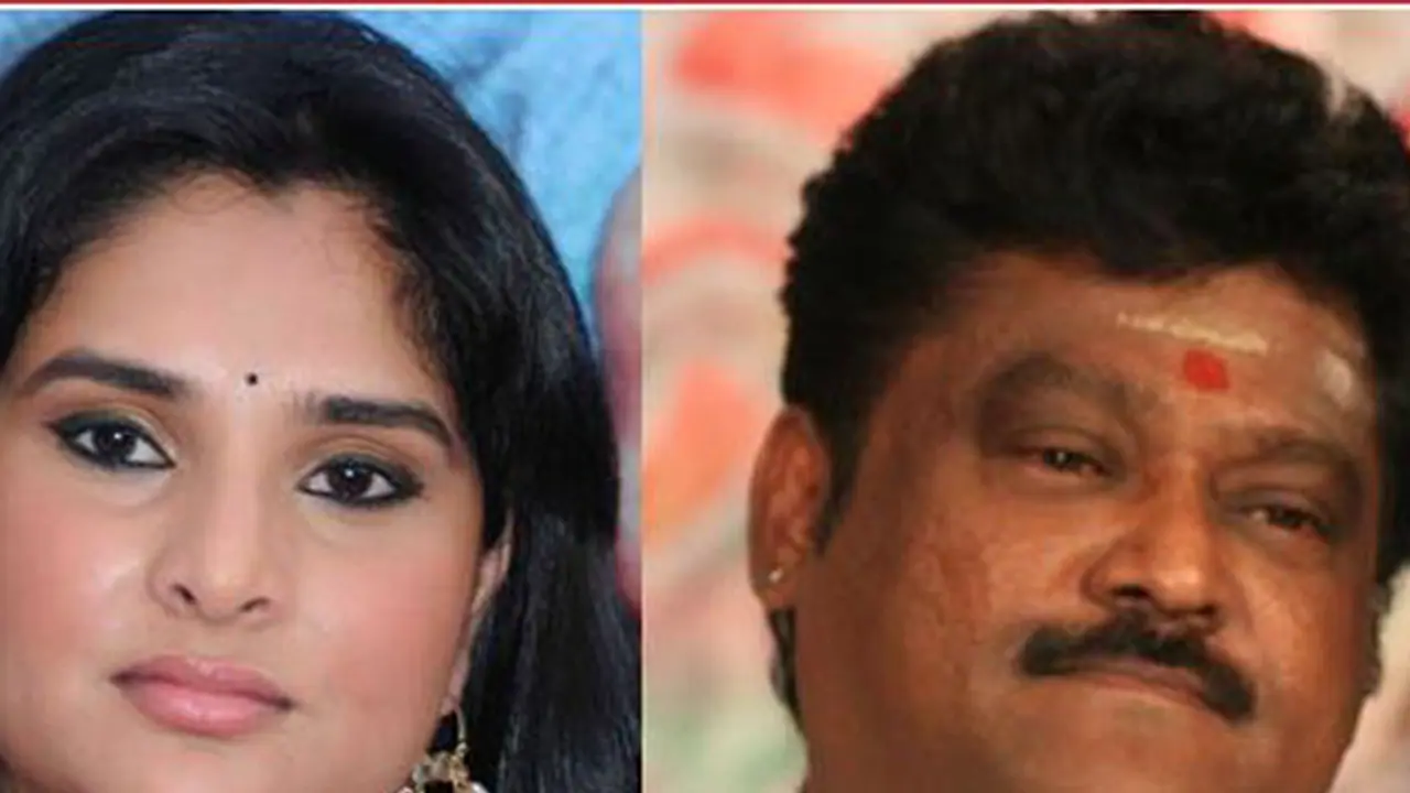 ಕಮಾಂಡರ್ ಸೆರೆ : ಮೋದಿ ಕಾಲೆಳೆದ ರಮ್ಯಾಗೆ ಜಗ್ಗೇಶ್ ಖಡಕ್ ಟಾಂಗ್ ಕಮಾಂಡರ್ ಸೆರೆ : ಮೋದಿ ಕಾಲೆಳೆದ ರಮ್ಯಾಗೆ ಜಗ್ಗೇಶ್ ಖಡಕ್ ಟಾಂಗ್