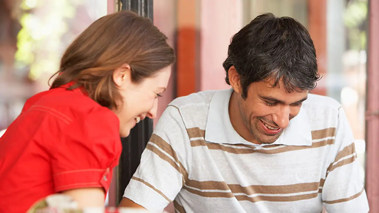 Vastu Tips: দাম্পত্য জীবন সুখের হবে বাস্তু মতে, এই টোটকা মানলে দুজনের প্রেম বাড়বে