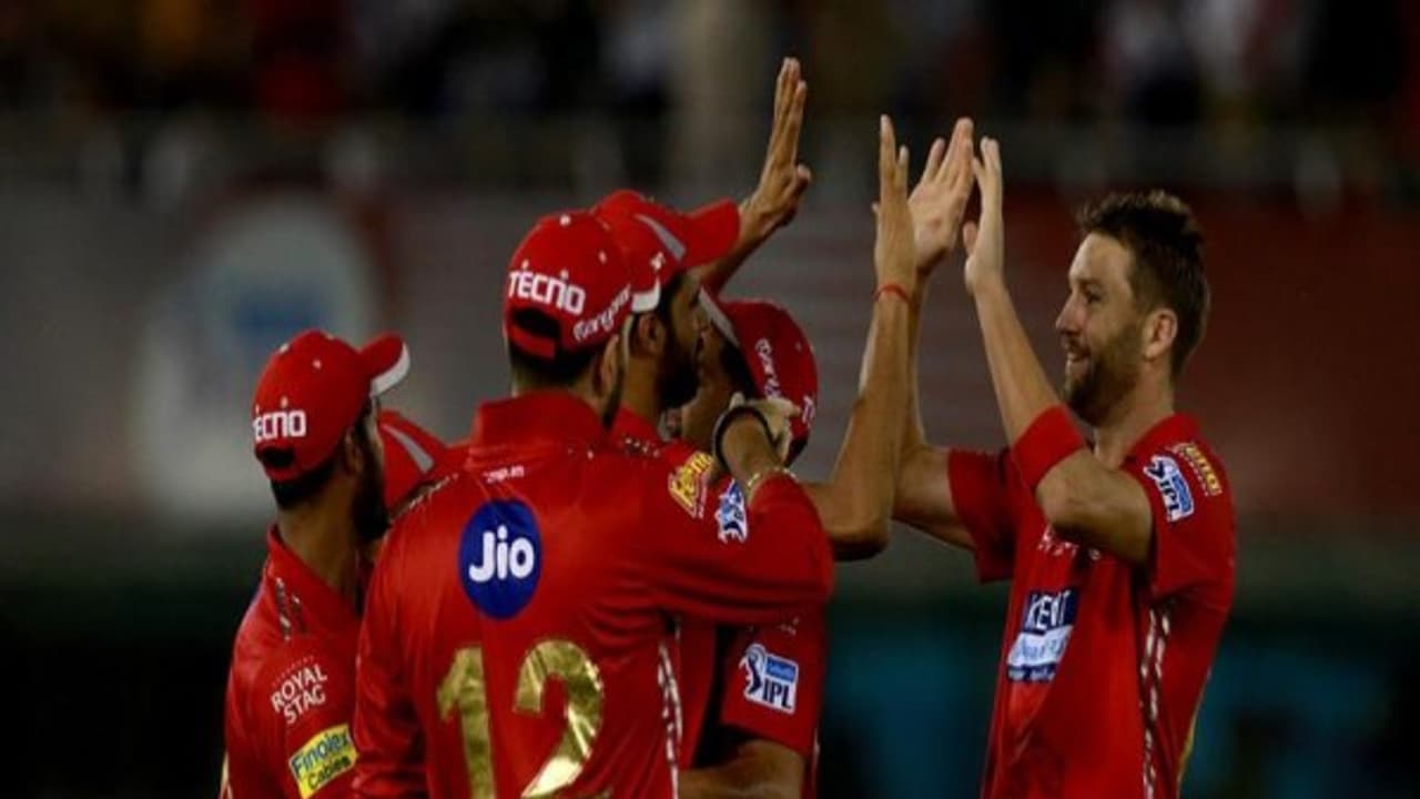 கடைசி பந்தில் பஞ்சாப் திரில் வெற்றி.. இலக்கு என்னவாக இருந்தாலும் தோல்வியை தழுவும் டெல்லி!! கடைசி பந்தில் பஞ்சாப் திரில் வெற்றி.. இலக்கு என்னவாக இருந்தாலும் தோல்வியை தழுவும் டெல்லி!!