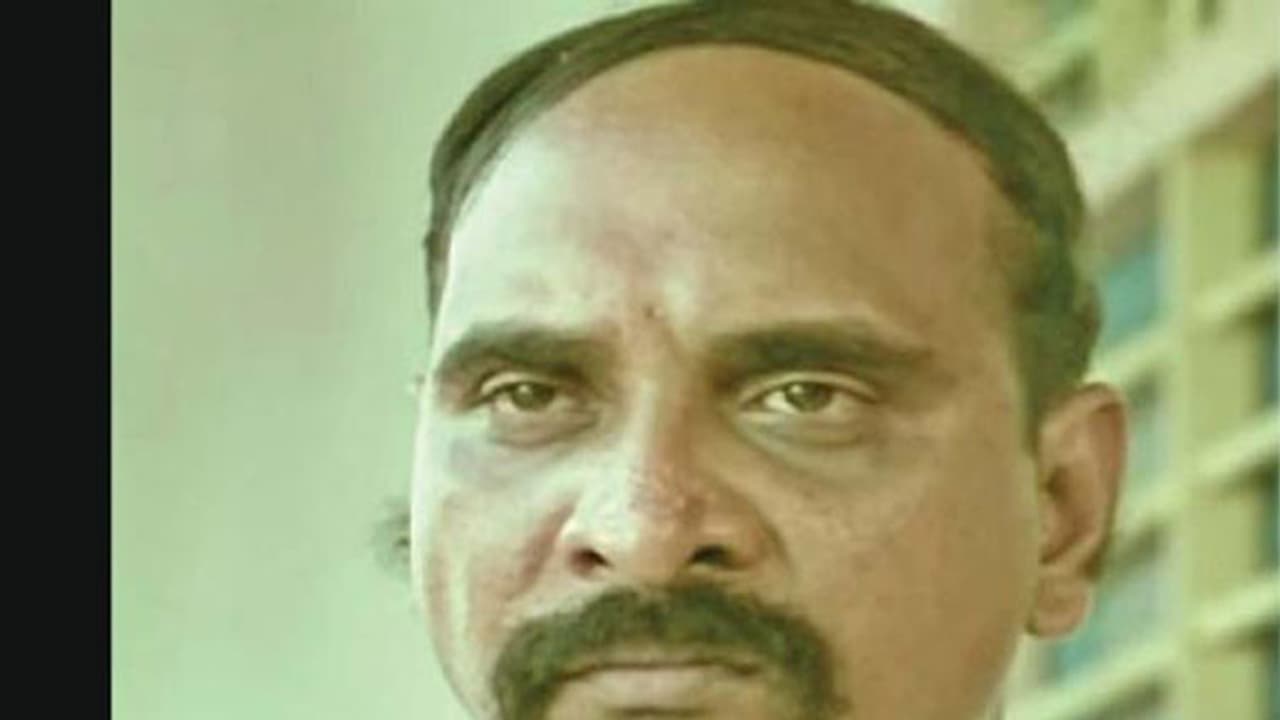 ഇദ്ദേഹമായിരുന്നു കിരീടത്തില് കീരിക്കാടനാകേണ്ടിയിരുന്ന നടന്! ഇദ്ദേഹമായിരുന്നു കിരീടത്തില് കീരിക്കാടനാകേണ്ടിയിരുന്ന നടന്!