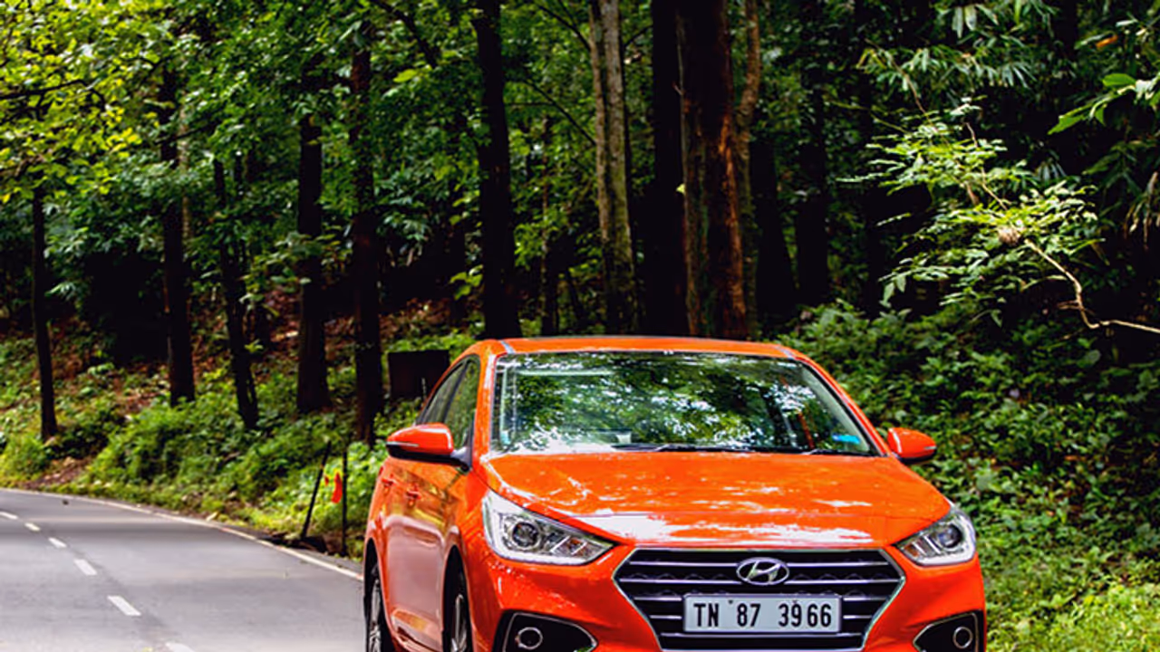 വെര്ണയ്ക്ക് പുതിയ എഞ്ചിന് അവതരിപ്പിച്ച് ഹ്യുണ്ടായി വെര്ണയ്ക്ക് പുതിയ എഞ്ചിന് അവതരിപ്പിച്ച് ഹ്യുണ്ടായി