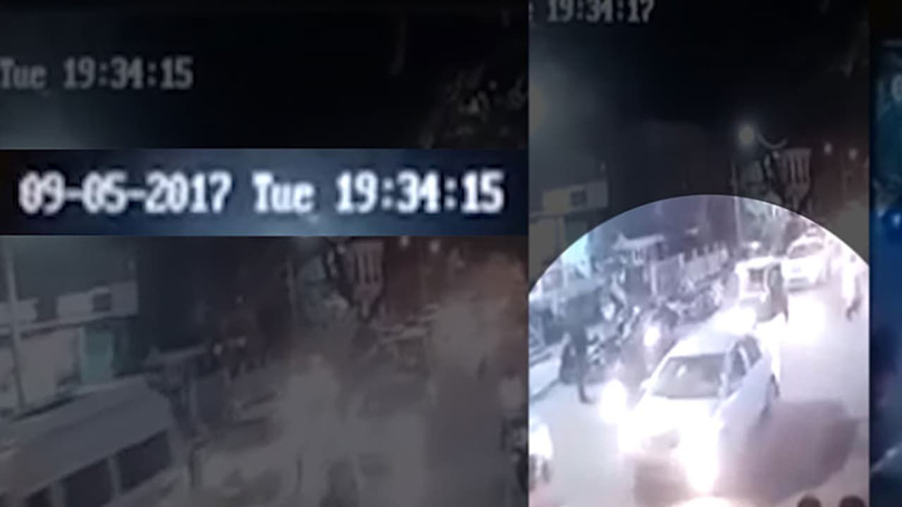 5.4 ಅಡಿ ಎತ್ತರದ ಹಂತಕ; ಮೊದಲ 4 ಗುಂಡು ಮಿಸ್; ಹತ್ತಿರ ಓಡಿ ದಾಳಿ 5.4 ಅಡಿ ಎತ್ತರದ ಹಂತಕ; ಮೊದಲ 4 ಗುಂಡು ಮಿಸ್; ಹತ್ತಿರ ಓಡಿ ದಾಳಿ