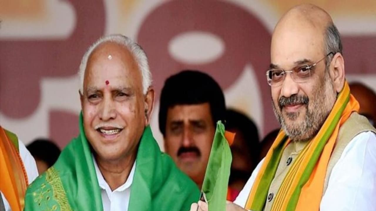 இன்று நம்பிக்கை வாக்கெடுப்பு….. கர்நாடகாவில் பரபரப்பு !! மீண்டும் ஆப்ரேஷன் கமலாவை கையில் எடுப்பாரா அமித் ஷா…. இன்று நம்பிக்கை வாக்கெடுப்பு….. கர்நாடகாவில் பரபரப்பு !! மீண்டும் ஆப்ரேஷன் கமலாவை கையில் எடுப்பாரா அமித் ஷா….