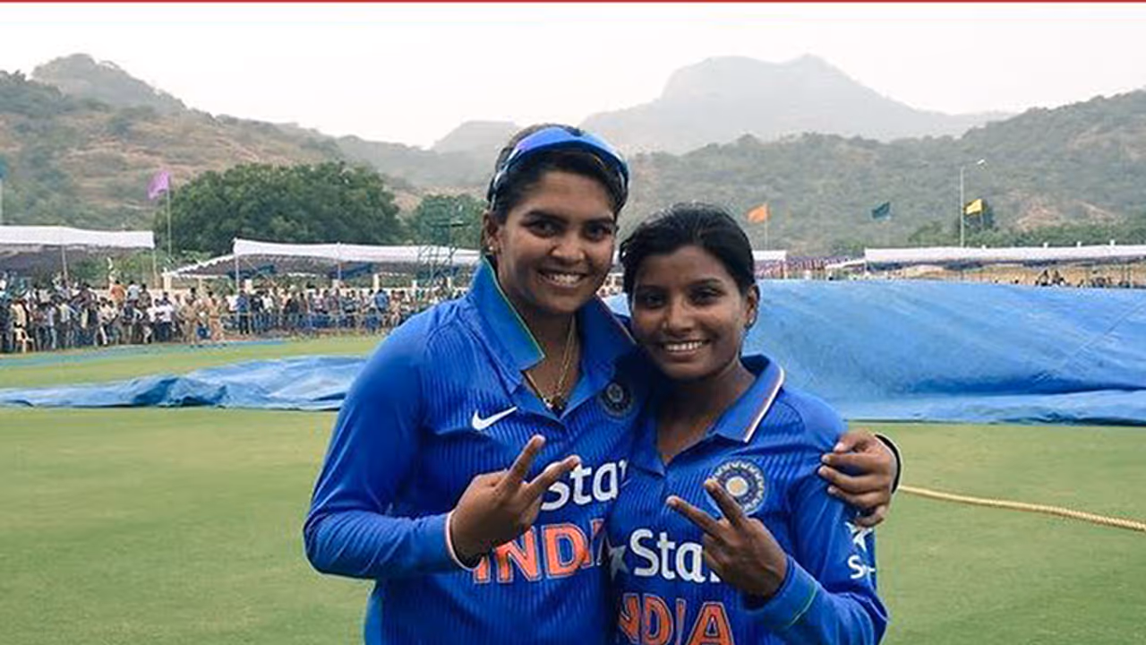 Siddaramaiah government to award Rs 25 lakh each to cricketers Veda and Rajeshwari