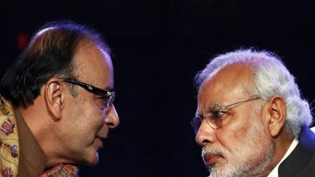 മല്യ രക്ഷപ്പെട്ടതില് മോദിയും ജയ്റ്റ്ലിയും കുറ്റക്കാര്,ഇരുവരുടെയും മൗനം അത് തെളിയിക്കുന്നെന്ന് കോണ്ഗ്രസ് മല്യ രക്ഷപ്പെട്ടതില് മോദിയും ജയ്റ്റ്ലിയും കുറ്റക്കാര്,ഇരുവരുടെയും മൗനം അത് തെളിയിക്കുന്നെന്ന് കോണ്ഗ്രസ്