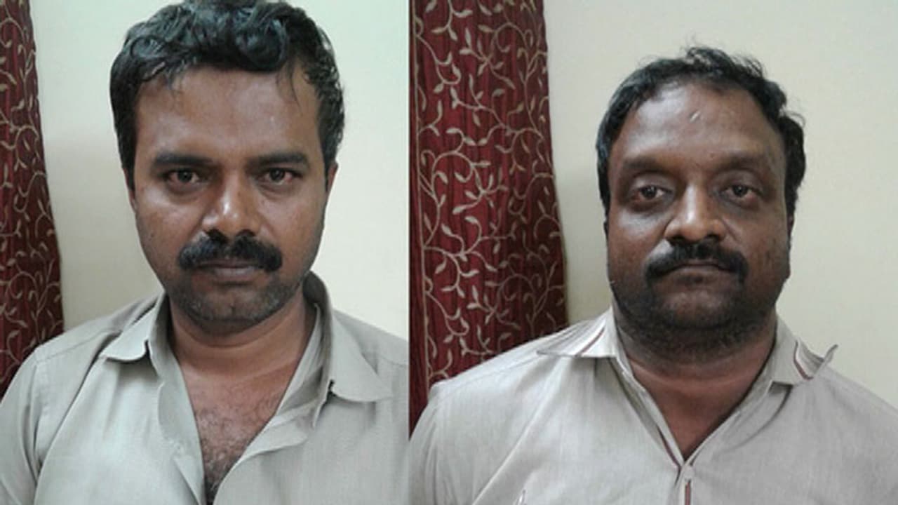 ಬೆಂಗಳೂರಲ್ಲಿ ಬಲೆಗೆ ಬಿತ್ತು ಮತ್ತೊಂದು ಹನಿಟ್ರ್ಯಾಪ್ ಜಾಲ ಬೆಂಗಳೂರಲ್ಲಿ ಬಲೆಗೆ ಬಿತ್ತು ಮತ್ತೊಂದು ಹನಿಟ್ರ್ಯಾಪ್ ಜಾಲ