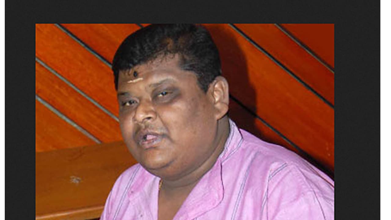 ನಾಲಿಗೆ ಕಟ್ ಮಾಡ್ತೇವೆ ಎಂದು ಆಕ್ರೋಶಭರಿತವಾಗಿ ಹೇಳಿದ ನಟ ಬುಲೆಟ್ ಪ್ರಕಾಶ್ ! ನಾಲಿಗೆ ಕಟ್ ಮಾಡ್ತೇವೆ ಎಂದು ಆಕ್ರೋಶಭರಿತವಾಗಿ ಹೇಳಿದ ನಟ ಬುಲೆಟ್ ಪ್ರಕಾಶ್ !