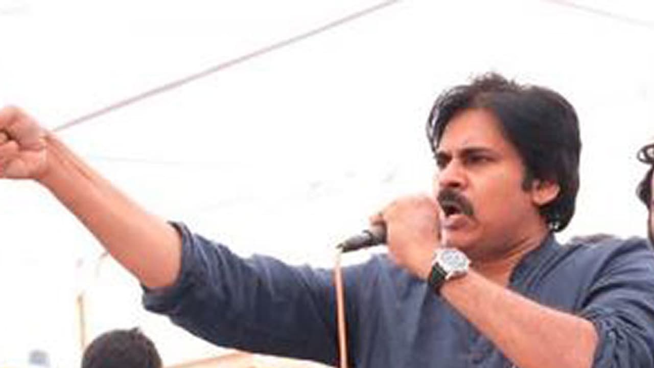 పవర్ స్టార్ పవనన్నకు 12 ప్రశ్నలు పవర్ స్టార్ పవనన్నకు 12 ప్రశ్నలు