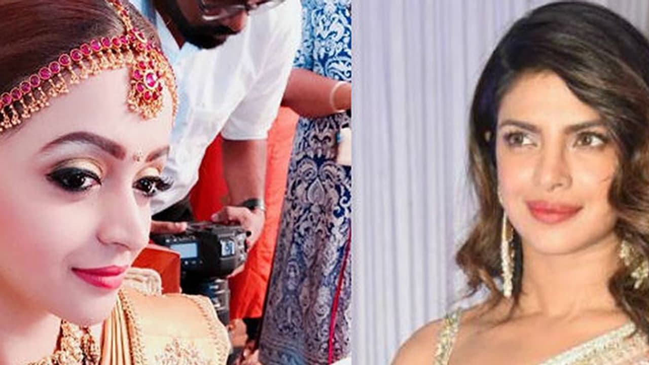 ഭാവനയ്ക്ക് വിവാഹാശംസകള് നേര്ന്ന് പ്രിയങ്ക ചോപ്ര വീഡിയോ വൈറല് ഭാവനയ്ക്ക് വിവാഹാശംസകള് നേര്ന്ന് പ്രിയങ്ക ചോപ്ര വീഡിയോ വൈറല്