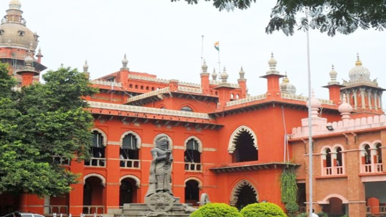 Aadhar card mandatory for medical admissions in Tamil Nadu Aadhar card mandatory for medical admissions in Tamil Nadu