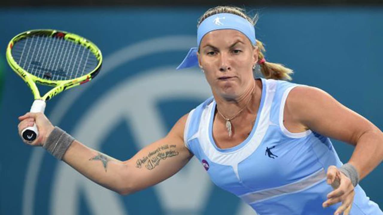 ಆಟದ ಮಧ್ಯೆಯೇ ಹೇರ್'ಕಟ್! ಆಟದ ಮಧ್ಯೆಯೇ ಹೇರ್'ಕಟ್!