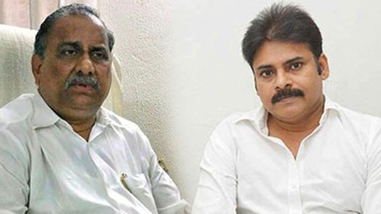 Mudragada asks Pawan Kalyan not to trust Chandrababu Naidu Mudragada asks Pawan Kalyan not to trust Chandrababu Naidu