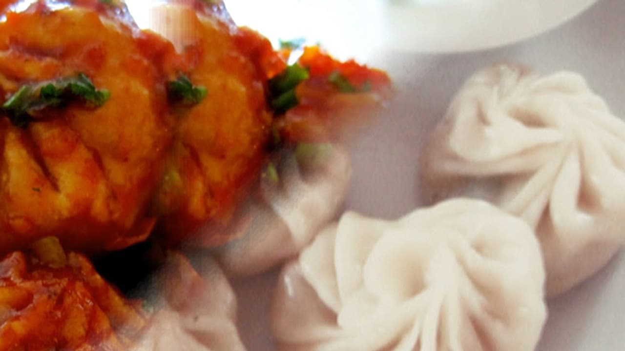 മോമോസ് ആവശ്യപ്പെട്ട് കരഞ്ഞ മകനെ അച്ഛന് കായലില് എറിഞ്ഞുകൊന്നു മോമോസ് ആവശ്യപ്പെട്ട് കരഞ്ഞ മകനെ അച്ഛന് കായലില് എറിഞ്ഞുകൊന്നു