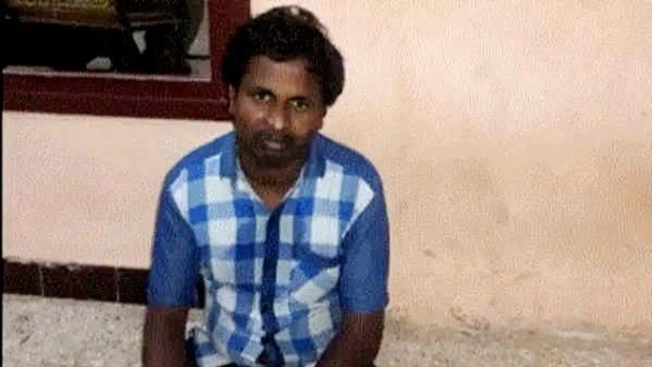 பெற்ற மகளையே கற்பழித்து காம வெறியாட்டம் ஆடிய தந்தை! மதுரையில் அதிர்ச்சி சம்பவம்... பெற்ற மகளையே கற்பழித்து காம வெறியாட்டம் ஆடிய தந்தை! மதுரையில் அதிர்ச்சி சம்பவம்...