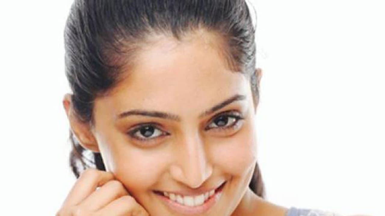 നടി റീബ മോണിക്ക ജോണിനെ ശല്യം ചെയ്ത യുവാവ് പിടിയില് നടി റീബ മോണിക്ക ജോണിനെ ശല്യം ചെയ്ത യുവാവ് പിടിയില്