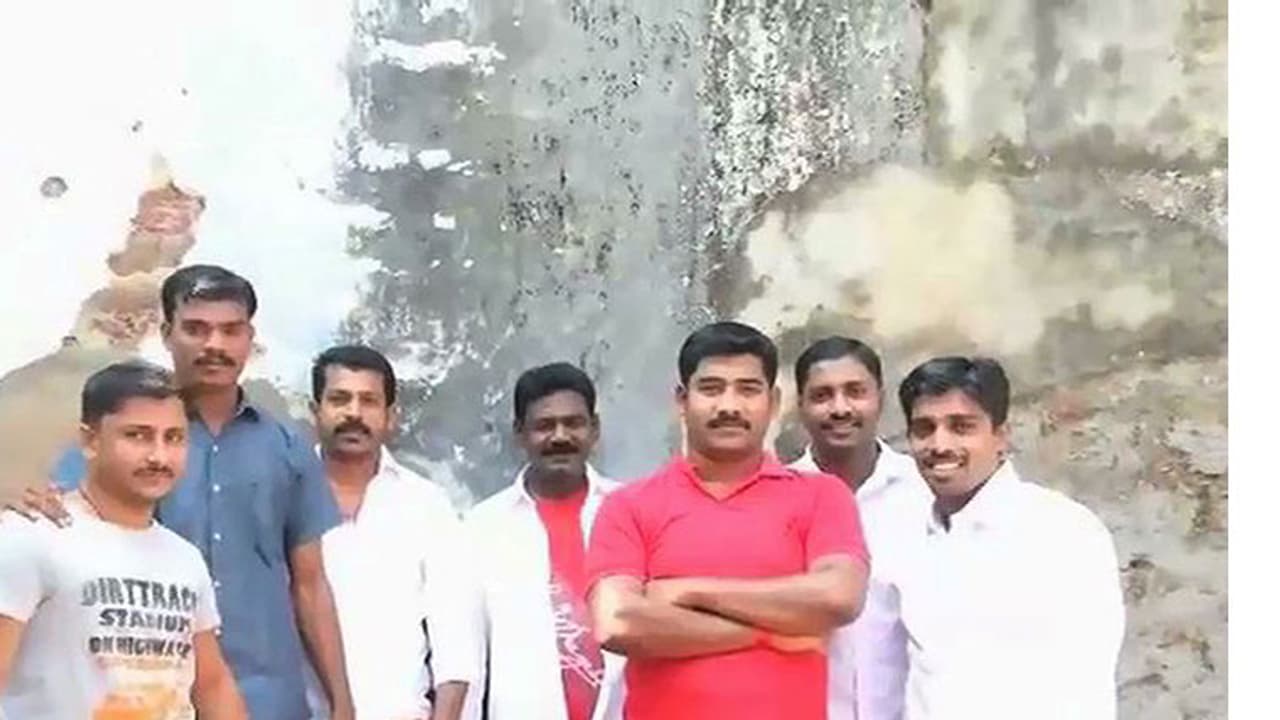 ടി.പി വധക്കേസ് പ്രതികള്ക്ക് ശിക്ഷാ ഇളവില്ല ടി.പി വധക്കേസ് പ്രതികള്ക്ക് ശിക്ഷാ ഇളവില്ല