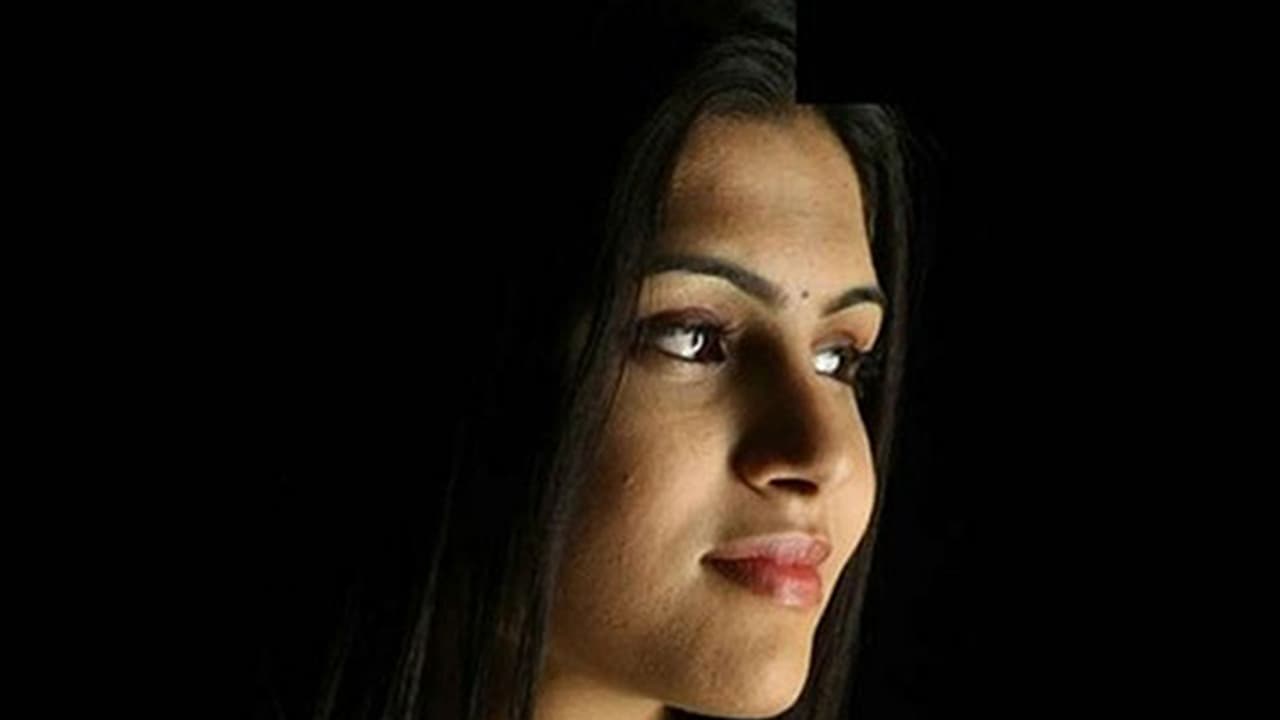 ಸೋನು ಗೌಡ ಹೇಳಿದ ಕಣ್ಣೀರ ಕತೆ ಸೋನು ಗೌಡ ಹೇಳಿದ ಕಣ್ಣೀರ ಕತೆ