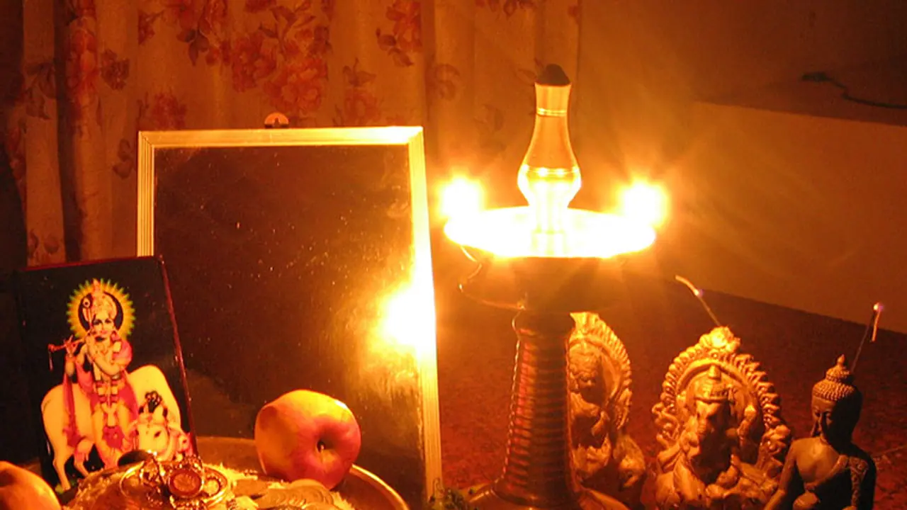 Keralites celebrate Vishu with traditional fervour Keralites celebrate Vishu with traditional fervour