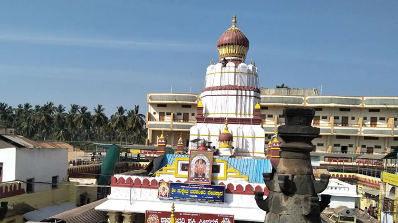 ಬಾದಾಮಿ: ತಾಯಿ ಬನಶಂಕರಿದೇವಿ ಜಾತ್ರೆ ಯಶಸ್ವಿಗೊಳಿಸಿ, ಡಿಸಿ ಸುನೀಲಕುಮಾರ