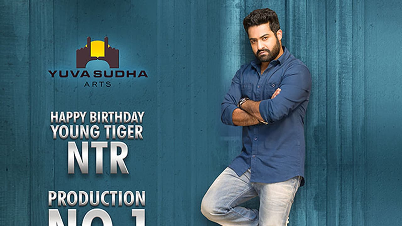 ఎన్టీఆర్ కొరటాల కాంబినేషన్తో ప్రముఖ డిస్ట్రిబ్యూటర్ మిక్కిలినేని సుధాకర్ మూవీ ఎన్టీఆర్ కొరటాల కాంబినేషన్తో ప్రముఖ డిస్ట్రిబ్యూటర్ మిక్కిలినేని సుధాకర్ మూవీ