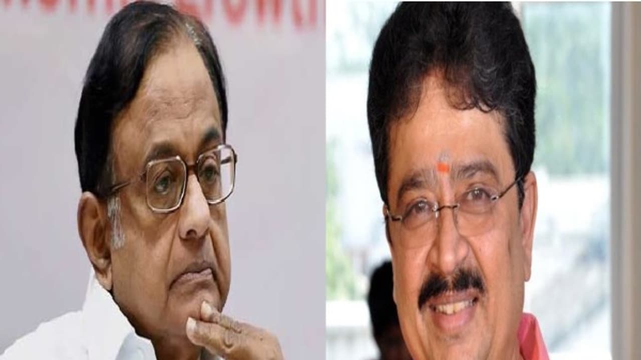 எப்போதாவது காசு கொடுத்து சாப்பிட்டா 'இப்படித்தான்'! ப.சிதம்பரத்தை வெச்சு செய்யும் எஸ்.வி.சேகர்...! எப்போதாவது காசு கொடுத்து சாப்பிட்டா 'இப்படித்தான்'! ப.சிதம்பரத்தை வெச்சு செய்யும் எஸ்.வி.சேகர்...!