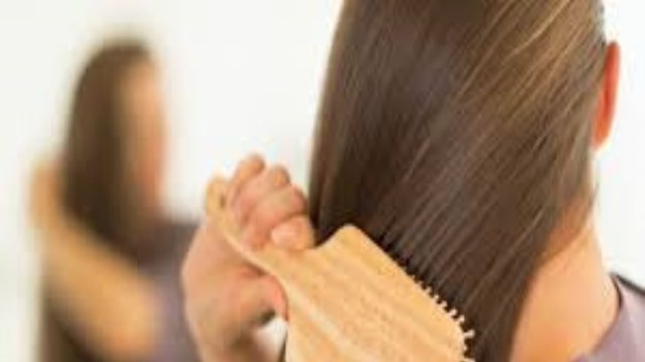 முடி வளர்ச்சியை தூண்டி அடத்தியான முடியை பெற இந்த 5 டிப்ஸ் நன்றாக உதவும்...