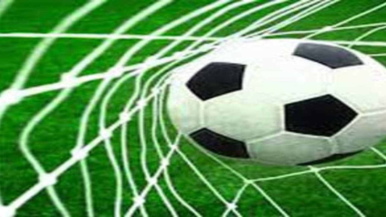 ரியல் மாட்ரிட்டை பந்தாடியது வேலன்சியா அணி… ரியல் மாட்ரிட்டை பந்தாடியது வேலன்சியா அணி…