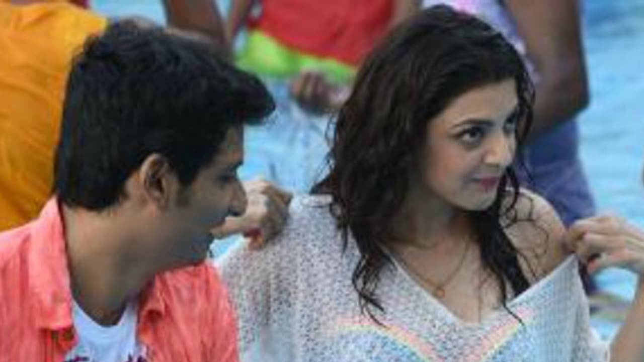 Director cuts down 'Twitter Queen' Kajal Aggarwal's excitement