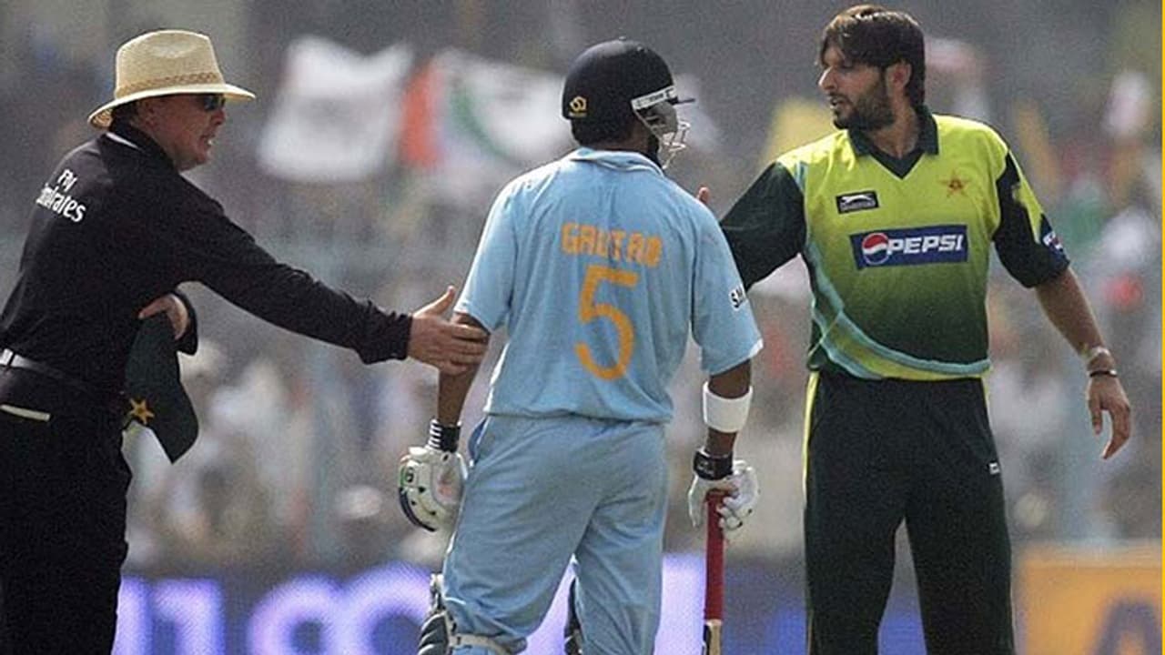 ഗംഭീറുമായുള്ള തര്ക്കത്തില് പുതിയ വെളിപ്പെടുത്തലുമായി അഫ്രീദി ഗംഭീറുമായുള്ള തര്ക്കത്തില് പുതിയ വെളിപ്പെടുത്തലുമായി അഫ്രീദി