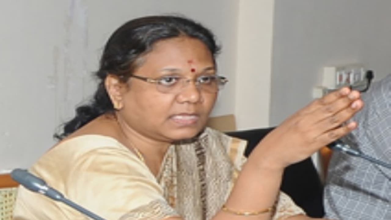 சுயதொழில் செய்ய விருப்பமா? ஆன்லைனில் விண்ணப்பித்தால் தொழிற்கடன் பெறலாம் ஆட்சியர் அழைப்பு…