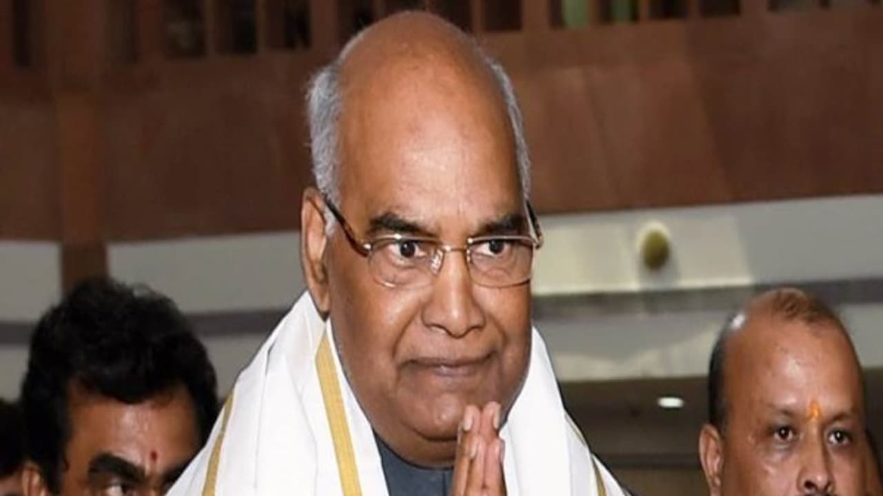 ஜனாதிபதி மருமகள் பா.ஜ.க.வை எதிர்த்து போட்டி உ.பி. உள்ளாட்சி தேர்தலில் பரபரப்பு ஜனாதிபதி மருமகள் பா.ஜ.க.வை எதிர்த்து போட்டி உ.பி. உள்ளாட்சி தேர்தலில் பரபரப்பு