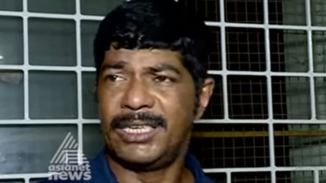 മലയാളി പൊലീസുകാരന് തമിഴ്നാട് പൊലീസിന്റെ മര്ദ്ദനം മലയാളി പൊലീസുകാരന് തമിഴ്നാട് പൊലീസിന്റെ മര്ദ്ദനം