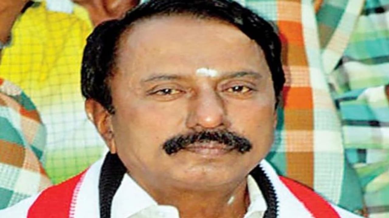 +2, SSLC தேர்வு முடிவுகளுக்கான தேதி வெளியீடு: அமைச்சர் செங்கோட்டையன் அறிவிப்பு +2, SSLC தேர்வு முடிவுகளுக்கான தேதி வெளியீடு: அமைச்சர் செங்கோட்டையன் அறிவிப்பு