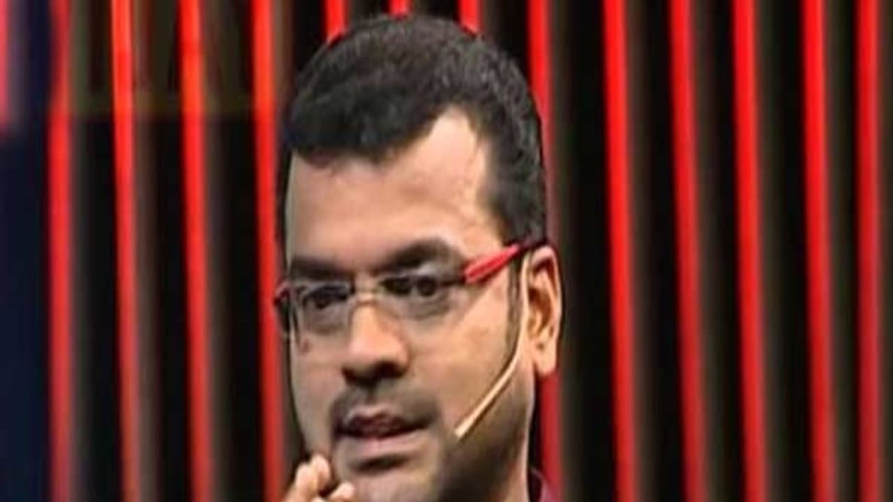 ’40 லட்சம் செலவழித்துக் கட்டிய வீட்டை நானே சேதப்படுத்துவேனா?’...அழுது புலம்பும் தாடி பாலாஜி... ’40 லட்சம் செலவழித்துக் கட்டிய வீட்டை நானே சேதப்படுத்துவேனா?’...அழுது புலம்பும் தாடி பாலாஜி...