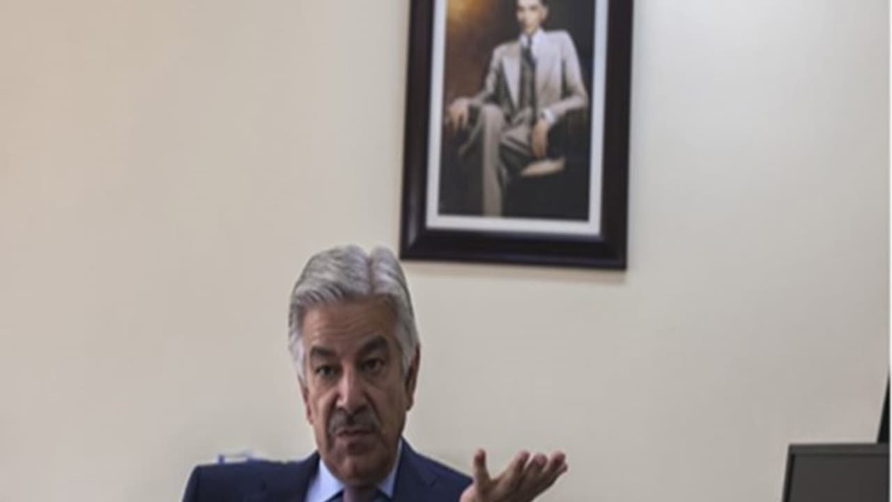 எங்கள் நாட்டில் இருந்து 57,800 முறை ஆப்கானை தாக்கி இருக்கிறீர்கள்....அமெரிக்க அதிபர் டிரம்புக்கு ‘பளார் பதிலடி’ கொடுத்த பாகிஸ்தான் எங்கள் நாட்டில் இருந்து 57,800 முறை ஆப்கானை தாக்கி இருக்கிறீர்கள்....அமெரிக்க அதிபர் டிரம்புக்கு ‘பளார் பதிலடி’ கொடுத்த பாகிஸ்தான்