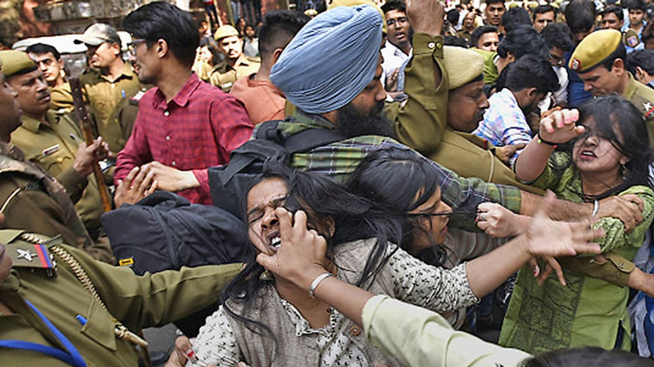 Four reasons why the ABVP is digging its own grave Four reasons why the ABVP is digging its own grave