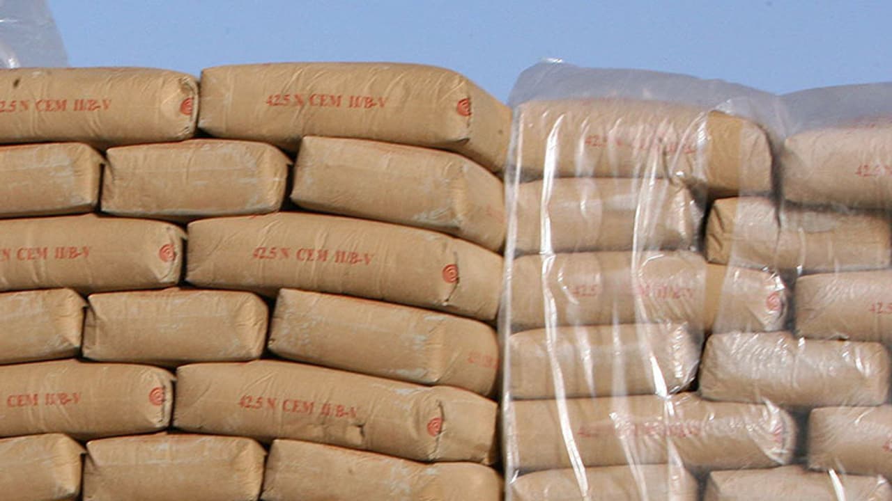 செம குட்நியூஸ்... சிமெண்ட் விலையை எவ்வளவு குறைச்சியிருக்காங்க தெரியுமா?... வெளியானது அதிகாரப்பூர்வ அறிவிப்பு! செம குட்நியூஸ்... சிமெண்ட் விலையை எவ்வளவு குறைச்சியிருக்காங்க தெரியுமா?... வெளியானது அதிகாரப்பூர்வ அறிவிப்பு!