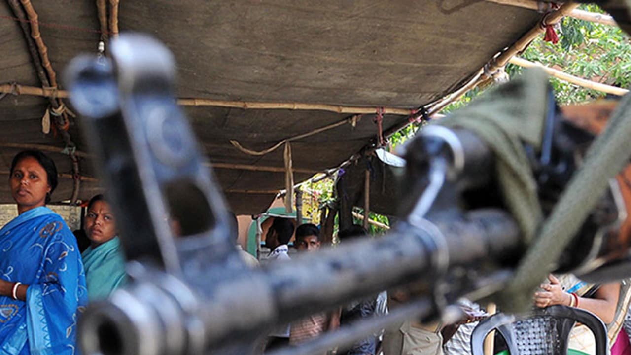 Now, 'summer heat' responsible for poll violence in Bengal