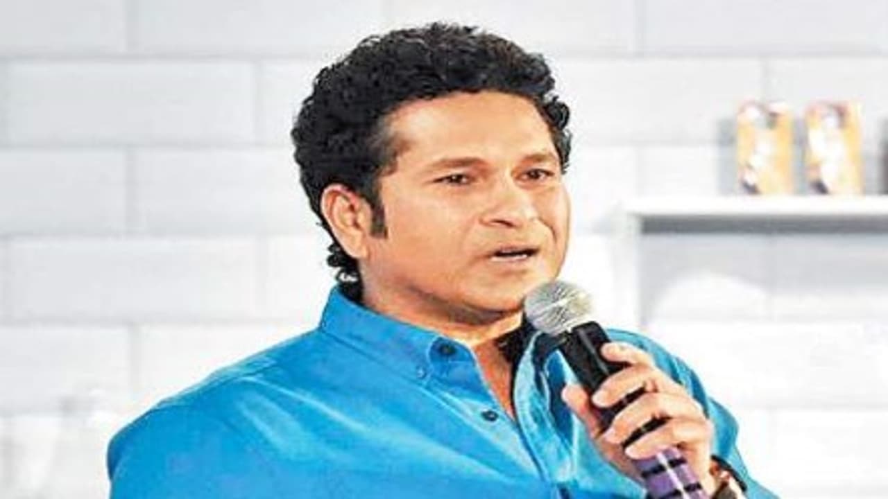 டி20 கிரிக்கெட் இந்திய வீரர்களின் செயல்பாட்டில் மிகப்பெரிய மாற்றத்தைக் கொண்டு வந்துள்ளது – சச்சின்… டி20 கிரிக்கெட் இந்திய வீரர்களின் செயல்பாட்டில் மிகப்பெரிய மாற்றத்தைக் கொண்டு வந்துள்ளது – சச்சின்…