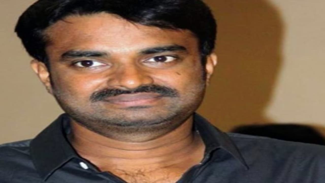 முடியவே, முடியாது..... ‘விஜய்’க்கு நோ சொன்ன பெத்த பேமிலி ஸ்டார்ஸ்...! முடியவே, முடியாது..... ‘விஜய்’க்கு நோ சொன்ன பெத்த பேமிலி ஸ்டார்ஸ்...!