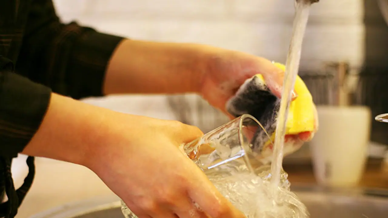 His Beautiful Laundrette His Beautiful Laundrette