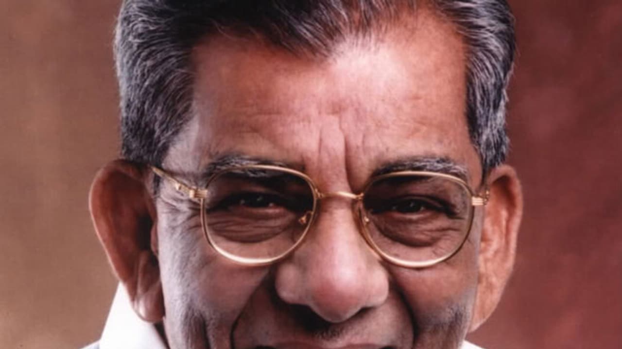 ಸಿದ್ದರಾಮಯ್ಯ ವಿರುದ್ಧ ಶಾಮನೂರು ಗರಂ ಸಿದ್ದರಾಮಯ್ಯ ವಿರುದ್ಧ ಶಾಮನೂರು ಗರಂ