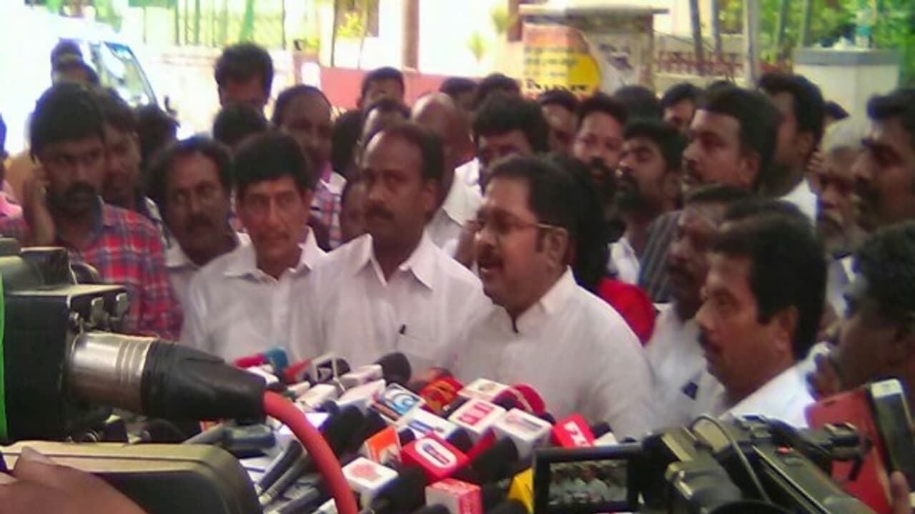 எத்தனை முறை ரெய்டு வந்தாலும் கவலையில்லை !! எதையும் தாங்கும் வலிமையை ஜெ. கொடுத்துள்ளார்…. டி.டி.வி.தினகரன் ஆவேசம் !!! எத்தனை முறை ரெய்டு வந்தாலும் கவலையில்லை !! எதையும் தாங்கும் வலிமையை ஜெ. கொடுத்துள்ளார்…. டி.டி.வி.தினகரன் ஆவேசம் !!!