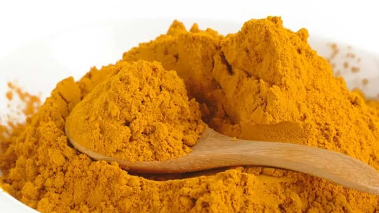 உங்களுக்குத் தெரியுமா? நுரையீரலில் கட்டிகள் தோன்றுவதை தடுக்கும் சக்தி மஞ்சளுக்கு உண்டு… உங்களுக்குத் தெரியுமா? நுரையீரலில் கட்டிகள் தோன்றுவதை தடுக்கும் சக்தி மஞ்சளுக்கு உண்டு…