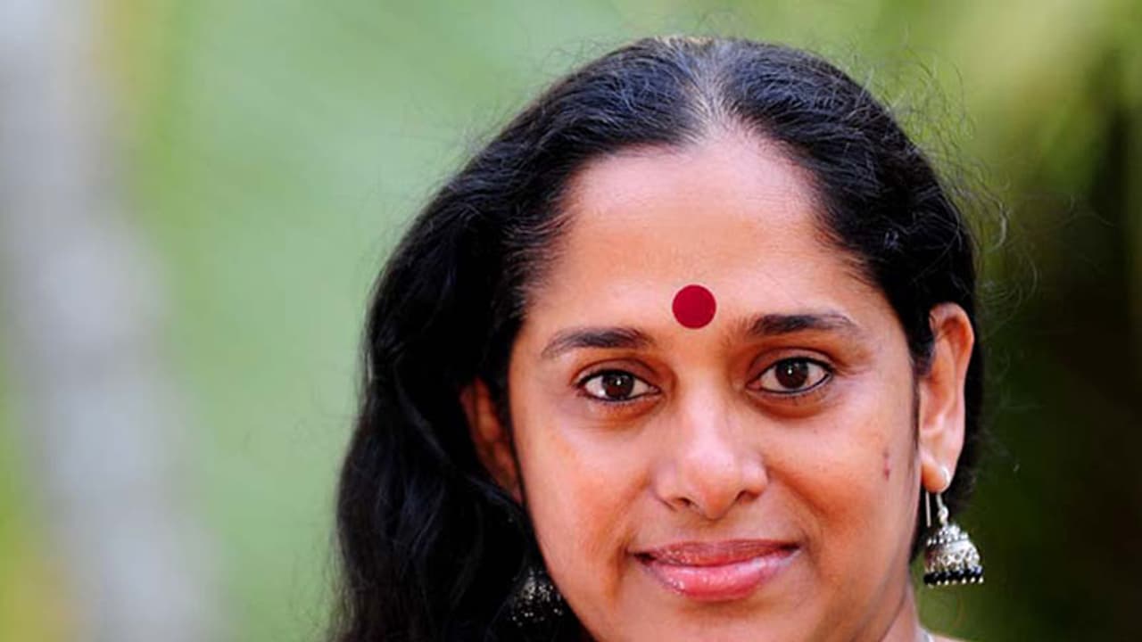 ദുരനുഭവങ്ങള് തുറന്നുപറഞ്ഞ് സജിതാ മഠത്തില് ദുരനുഭവങ്ങള് തുറന്നുപറഞ്ഞ് സജിതാ മഠത്തില്