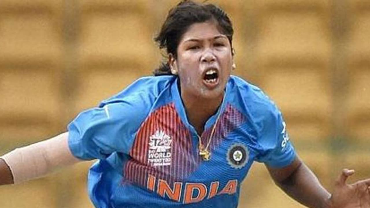 ಜೂಲನ್ ದಾಳಿಗೆ ತತ್ತರಿಸಿದ ಆಫ್ರಿಕಾ 164ಕ್ಕೆ ಆಲೌಟ್ ಜೂಲನ್ ದಾಳಿಗೆ ತತ್ತರಿಸಿದ ಆಫ್ರಿಕಾ 164ಕ್ಕೆ ಆಲೌಟ್