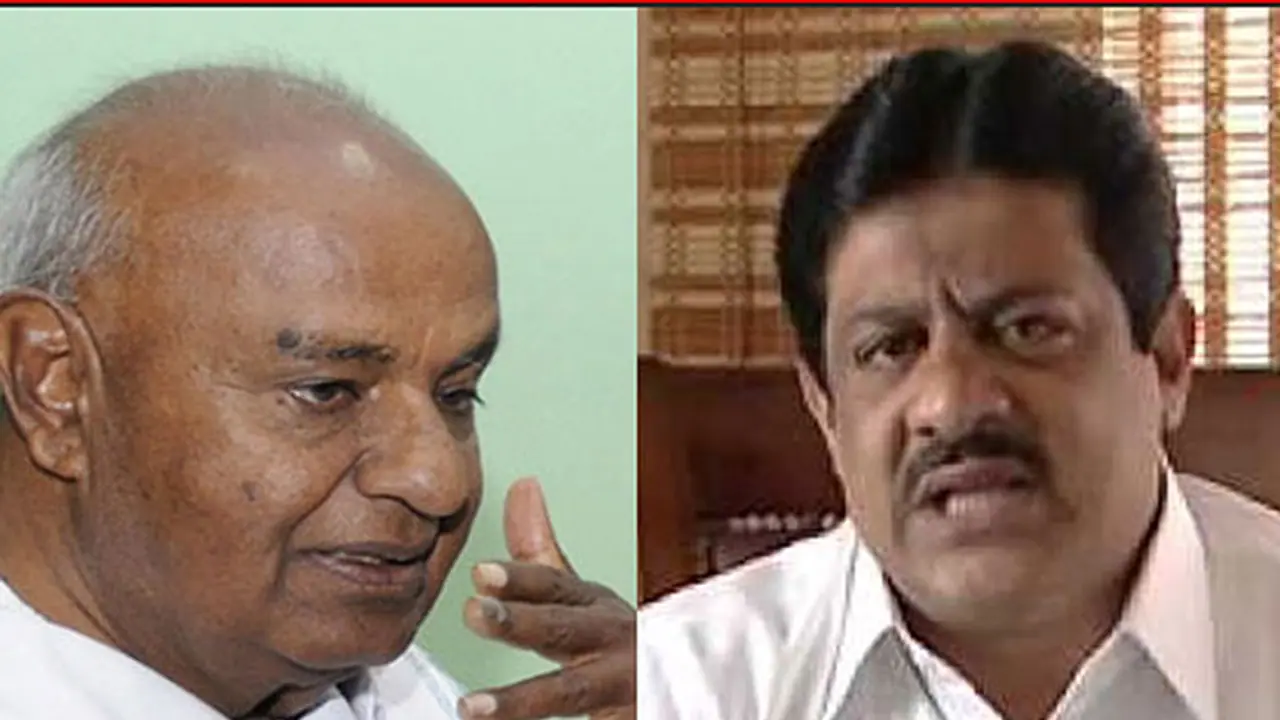 ಜಮೀರ್ ಬಲಗೈ ಬಂಟಗೆ ಗೌಡರ ಗಾಳ : ಬಂಡಾಯ ಶಾಸಕಗೆ ಟಾಂಗ್ ಕೊಡಲು ತಂತ್ರ ಜಮೀರ್ ಬಲಗೈ ಬಂಟಗೆ ಗೌಡರ ಗಾಳ : ಬಂಡಾಯ ಶಾಸಕಗೆ ಟಾಂಗ್ ಕೊಡಲು ತಂತ್ರ