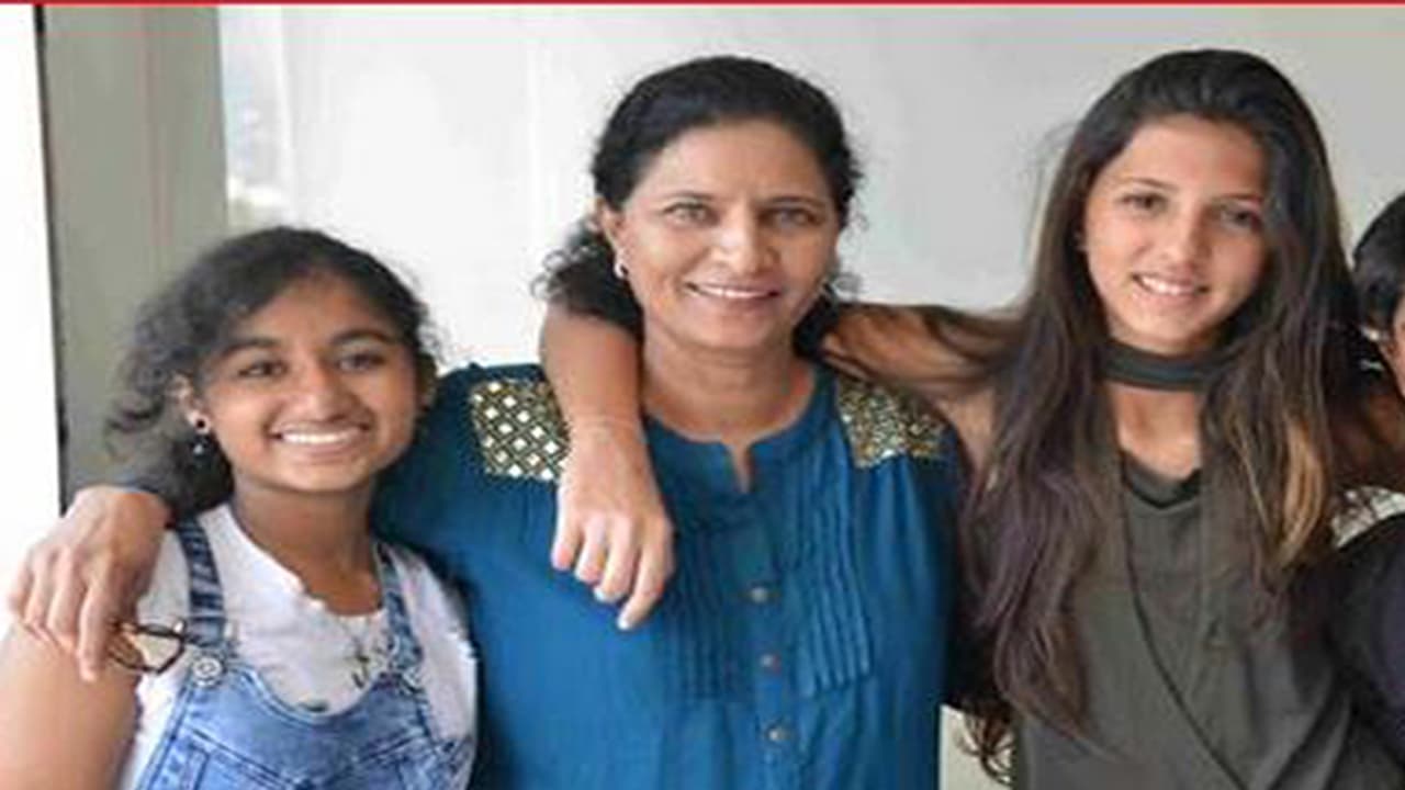 ಲಂಕೇಶ್ ಮೊಮ್ಮಕ್ಕಳ ಸಮ್ಮರ್ ಹಾಲಿಡೇಸ್ ಲಂಕೇಶ್ ಮೊಮ್ಮಕ್ಕಳ ಸಮ್ಮರ್ ಹಾಲಿಡೇಸ್