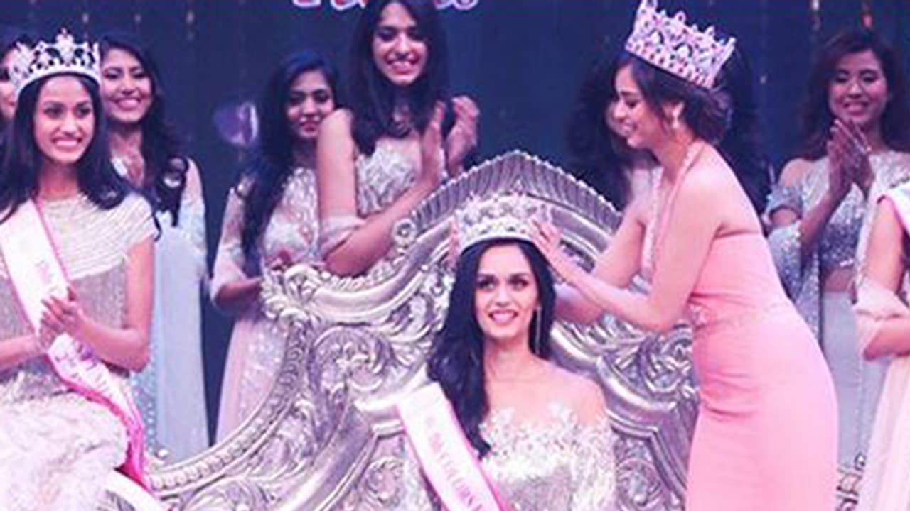 मिस वर्ल्ड मानुषी करेंगी करण जौहर की फिल्म में डेब्यू? मिस वर्ल्ड मानुषी करेंगी करण जौहर की फिल्म में डेब्यू?